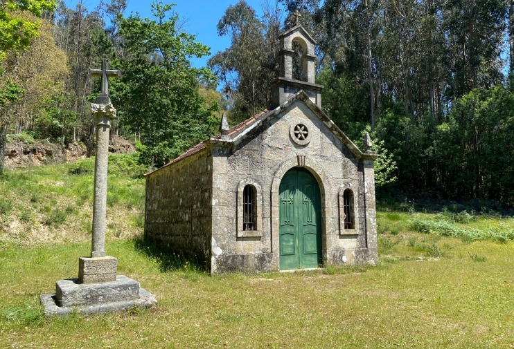 Ermida do Cruceiro Quebrado